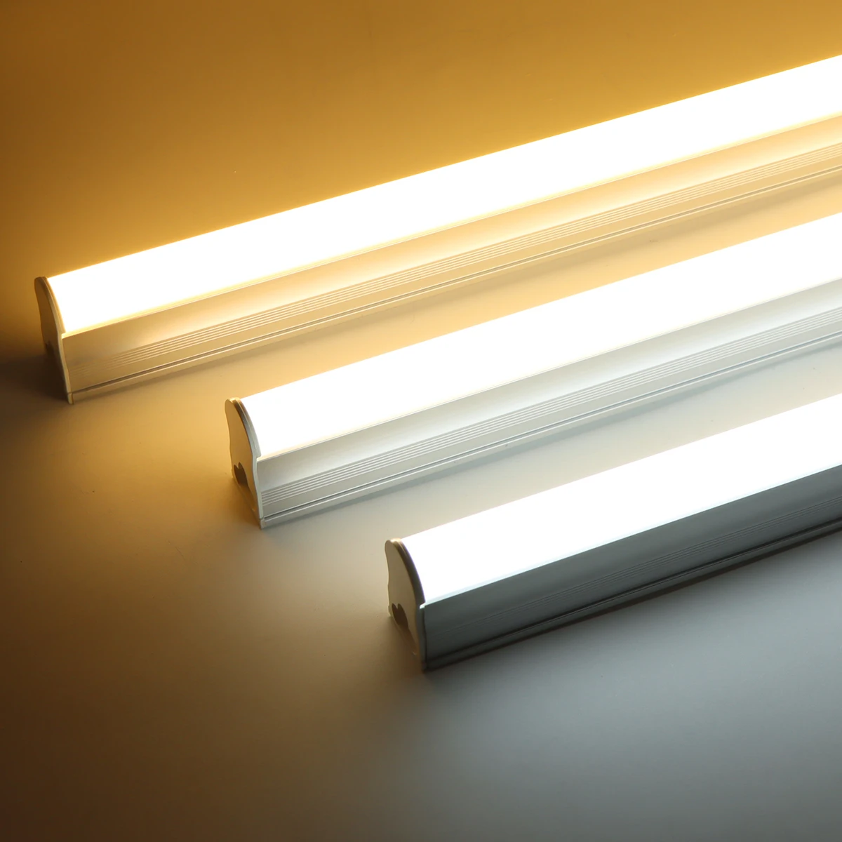 1Ft LED T5 Integrated Light Fixture - 5W Linkable Linear LED Task Light - 120V - Up to 575 lm/ft - Single White - 3000K / 4000K / 6500K